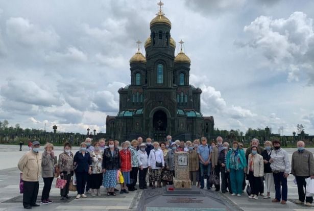 Крюковчане прошли по «Дороге памяти»