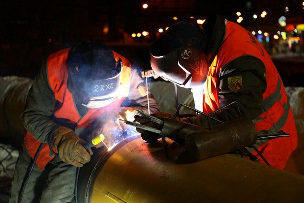Специалисты АО «МОСГАЗ» выносят газопровод из пятна  застройки остановочного пункта «Малино»