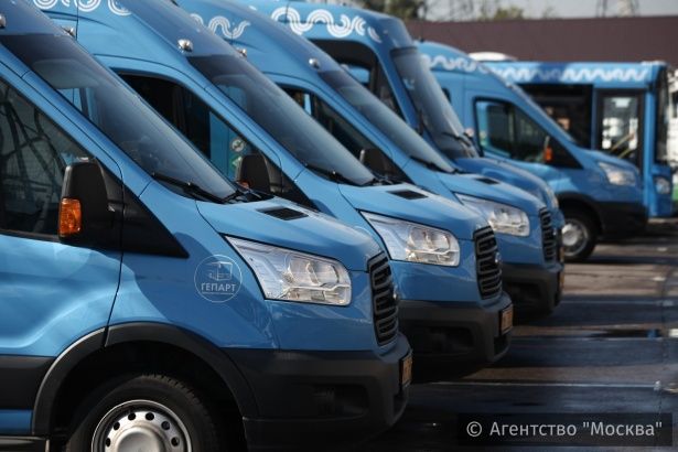 Три четверти москвичей поддерживают замену маршруток автобусами