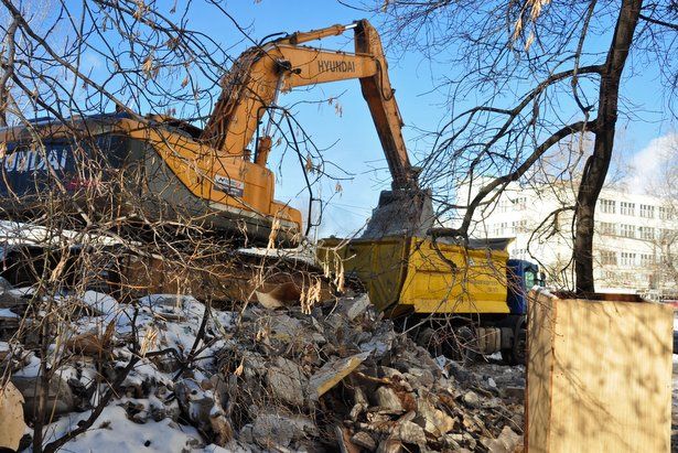 Жители Останкино требуют начать стройку дома под реновацию