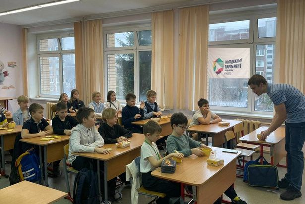 В школе Зеленограда состоялся увлекательный мастер-класс для детей