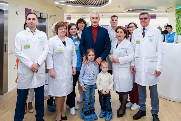 Собянин:  Закончили реконструкцию двух поликлиник в районах Ивановское и Западное Дегунино