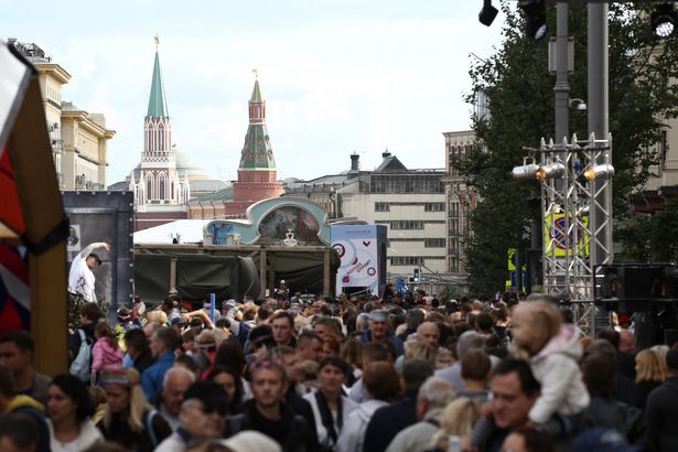 Дай пять! – активные граждане поставят юбилею Москвы свою оценку