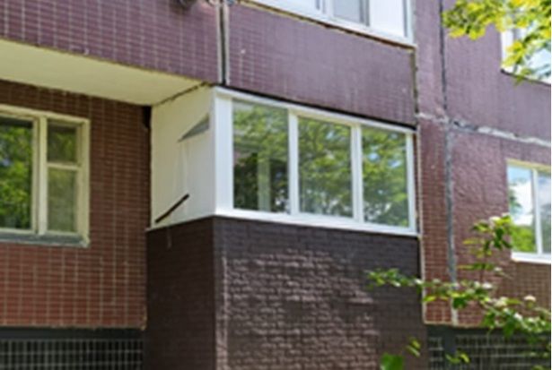 Жителя района Крюково обязали снести незаконно пристроенный балкон