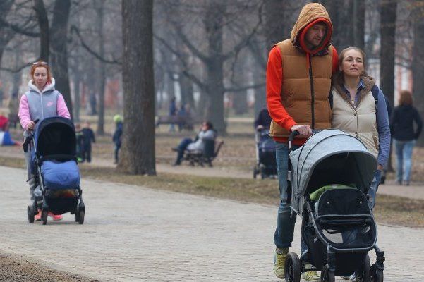 С января 2020 года увеличены социальные выплаты различным категориям москвичей