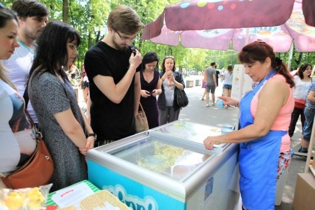 В Зеленограде начинают работать тележки с мороженым