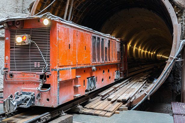 Заммэра высоко оценил темпы строительства Троицкой линии метро