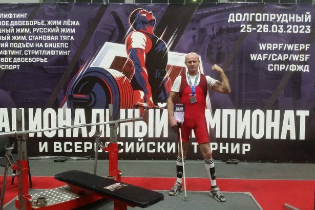Сотрудник «Фаворита» стал победителем Чемпионата России по силовым видам спорта