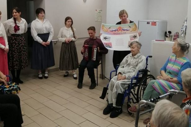 Школа № 1194 организовала концерт в пансионате для пожилых людей «Вера»