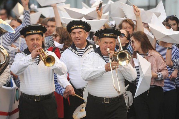 Российские и иностранные звезды выступят на фестивале «Николин день»