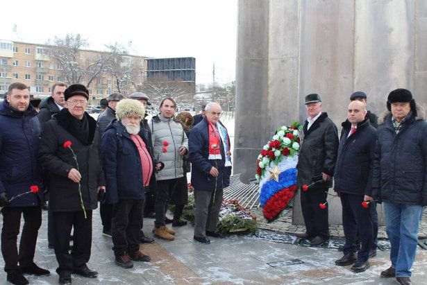Земляки отметили 82-ю годовщину разгрома фашистов под Москвой и Тулой