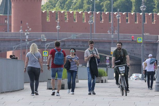 Собянин отменил с 9 июня график прогулок и пропускной режим в Москве