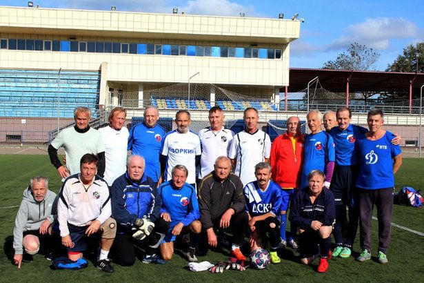 Зеленоградские футболисты продолжают соревноваться на первенстве «Старая Гвардия»