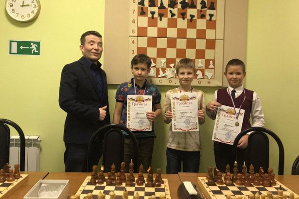 «Фаворит» провёл шахматный турнир в честь 80-летия Битвы под Москвой