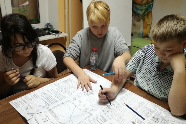 Зеленоградские подростки в Семейном центре соревновались в сообразительности