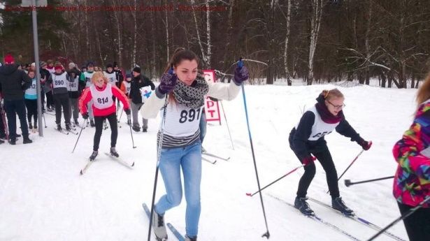 Сборная крюковской школы №1150 стала призером окружных лыжных гонок