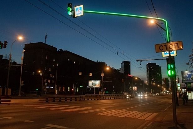 Светодиодные ленты появятся у светофоров на трех перекрестках в Зеленограде