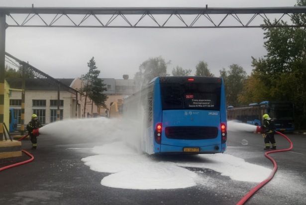 Пожарные учения прошли на автокомбинате Зеленограда