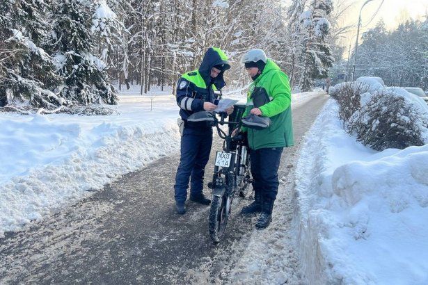 В Зеленограде провели профилактическое мероприятие «Велокурьер»
