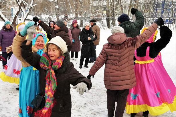 Рождественские гуляния прошли у ТЦСО «Зеленоградский»