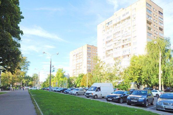 Депутат МГД Козлов: Вопрос дефицита мест во дворах может решить перпендикулярная парковка малолитражек