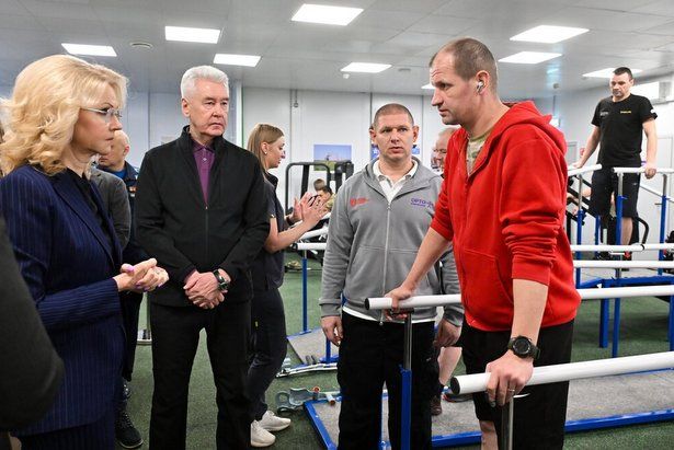 Сергей Собянин напомнил о мерах социальной помощи раненым бойцам СВО