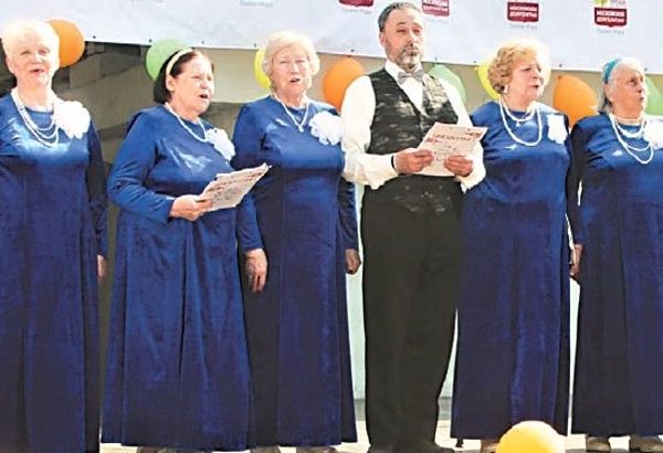 Участники «Московской смены» и «Московского долголетия» встретились на празднике в Крюково