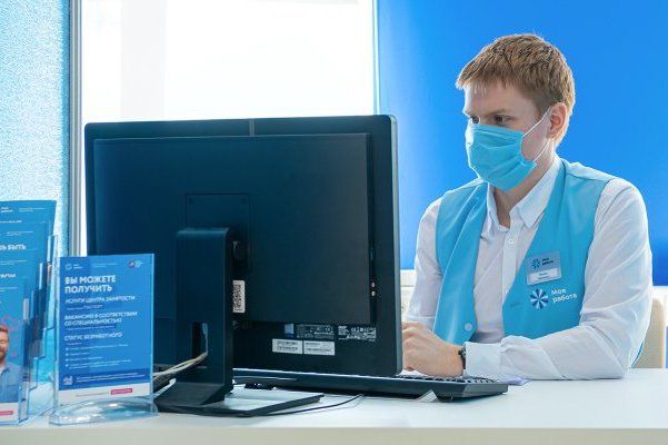 Центр занятости «Моя работа» трудоустроил в клиники более 100 москвичей