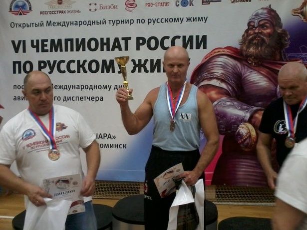 Мастера русского жима из Крюково выиграли чемпионат страны