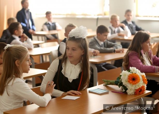 Школьники Москвы проголосовали за доброго и справедливого учителя