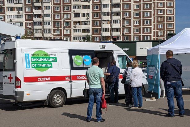 Депутат МГД Лариса Картавцева отметила рост вакцинации от гриппа в Москве в сравнении с годом ранее