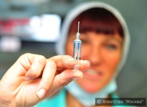 На станции Крюково продолжает работу пункт вакцинации