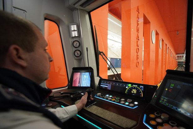 Путин и Собянин открыли 10 станций Большой кольцевой линии метро
