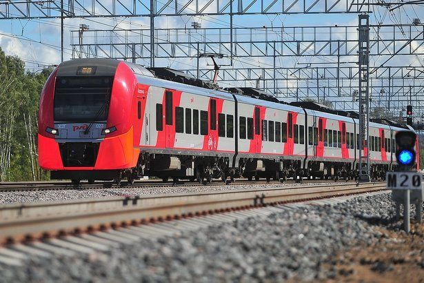 В августе запустят дополнительные скорые поезда на линии "Москва-Клин"