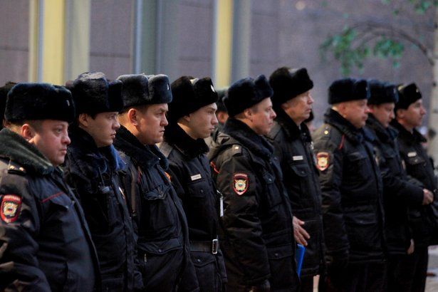 «Офицеры России» заподозрены в серии грабежей