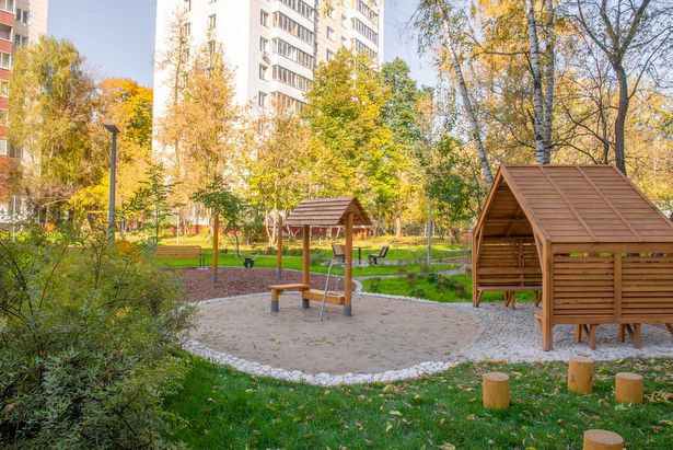 В столице появились первые дворы, спроектированные при участии москвичей