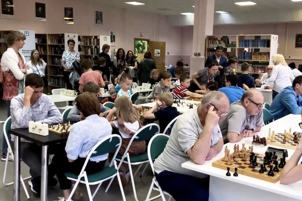 Жители Зеленограда отметили Международный день шахмат на любительском турнире