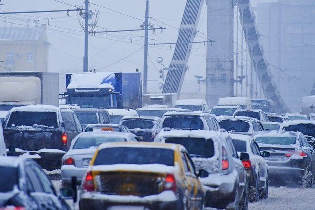 Непогода в Московском регионе внесла свои коррективы в жизнь москвичей