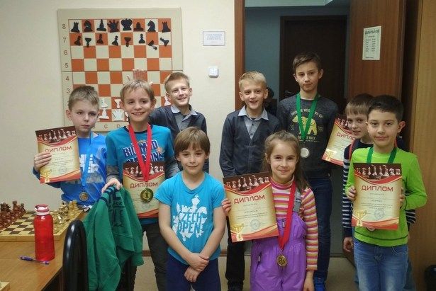 В ГБУ «Фаворит» в районе Крюково соревновались юные шахматисты
