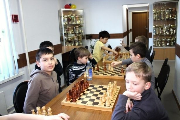 В шахматном клубе Крюково прошли праздничные баталии