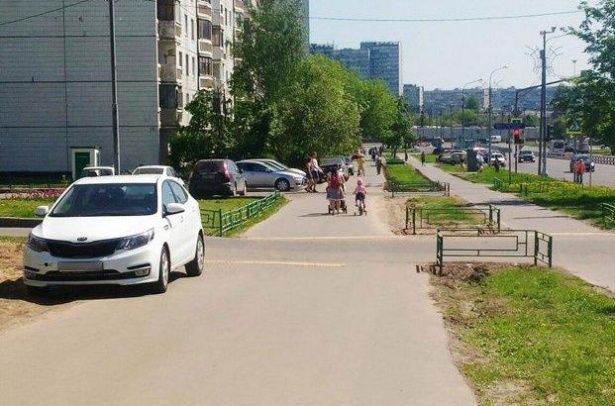 Вдоль улиц Логвиненко и Михайловка запретят парковку