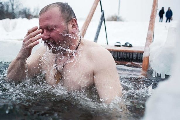 Помощь медиков не потребовалась во время крещенских купаний в Зеленограде