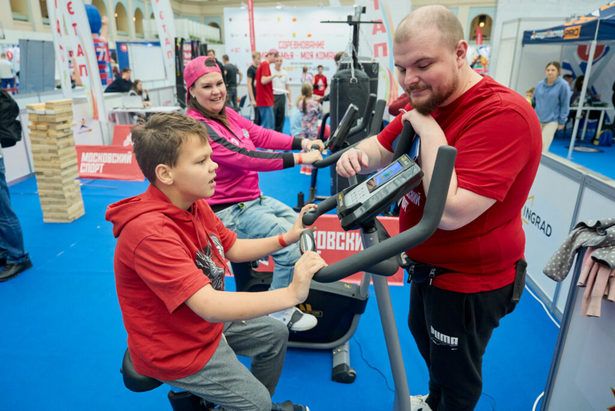 Семейный фестиваль «Спортлэнд» 1-2 ноября 2024 г., Гостиный двор