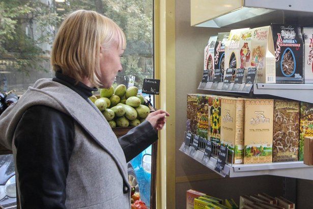 В Госдуме предложили раздавать россиянам продукты с истекающим сроком годности