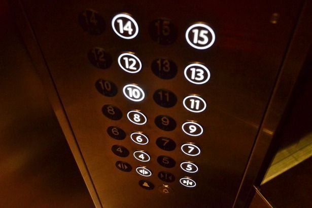 Лифты в корпусе 1619 запустят после проверки Ростехнадзора