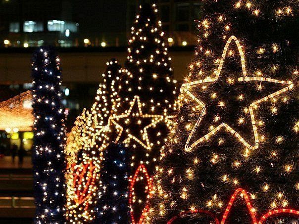 На портале правительства Москвы появилась афиша новогодних и рождественских мероприятий города