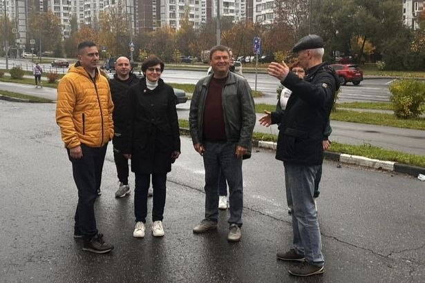 Андрей Журавлёв встретился с жителями 20го микрорайона