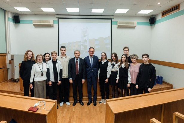 Школьники из Костромской области посетили МИЭТ