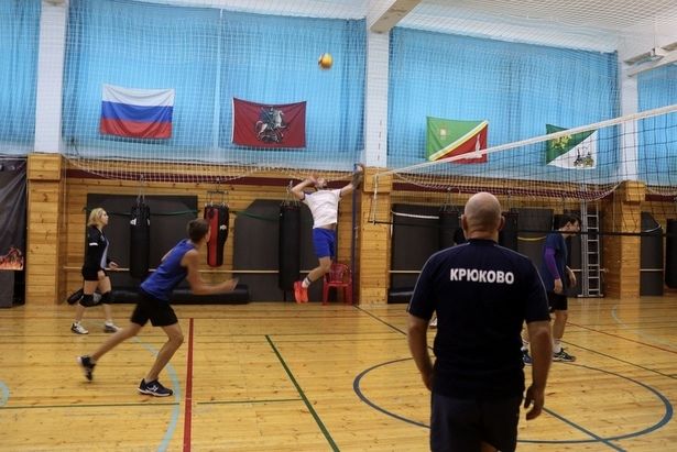 Три команды приняли участие в прошедшем в Крюково волейбольном турнире