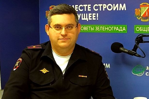 Гость студии Игошин О.Ю., майор полиции, заместитель командира роты (курирующий работу с личным составом) ОР ДПС Госавтоинспекции УВД по Зеленоградскому АО ГУ МВД России по г. Москве